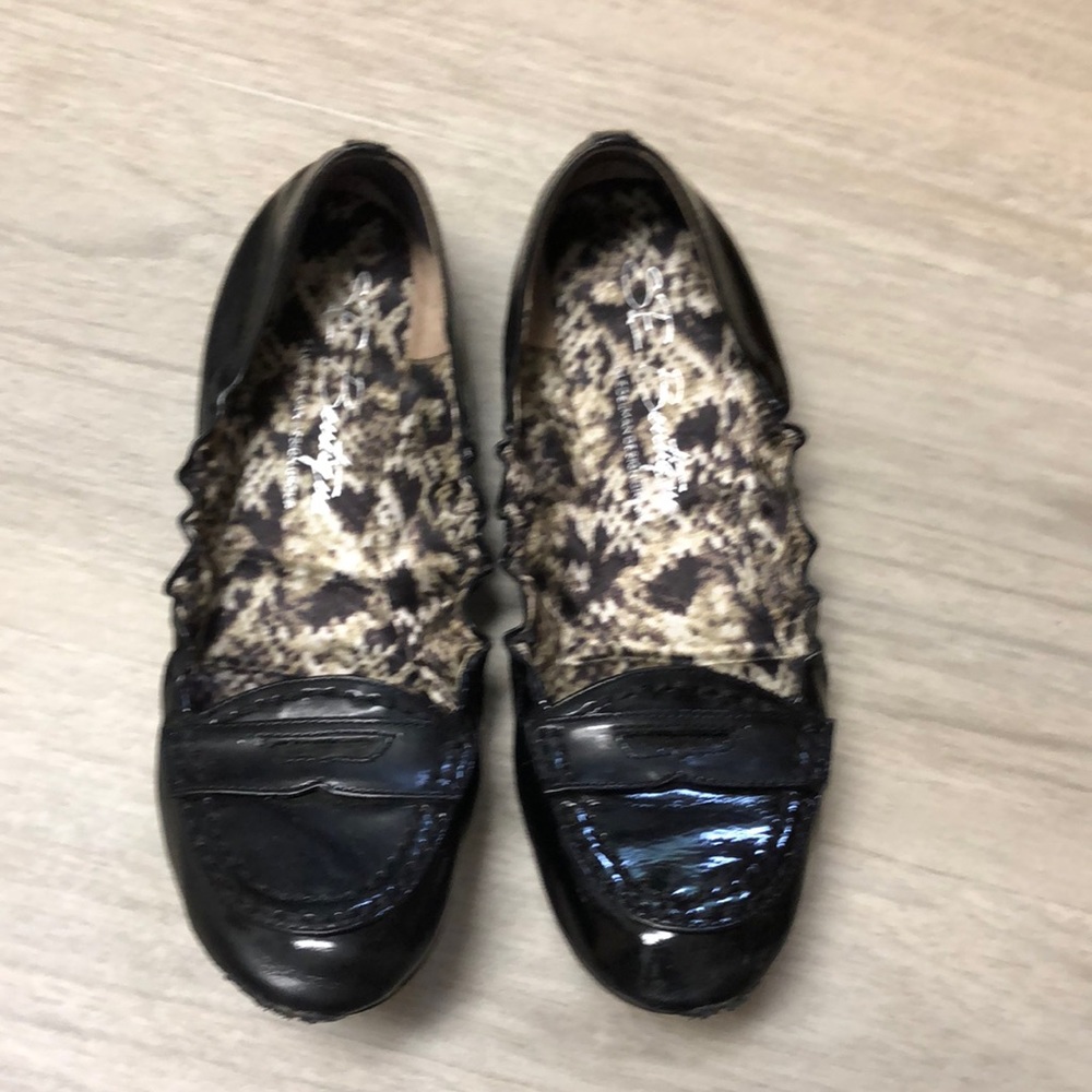 SE Boutique Beata Black Patent Moccasins